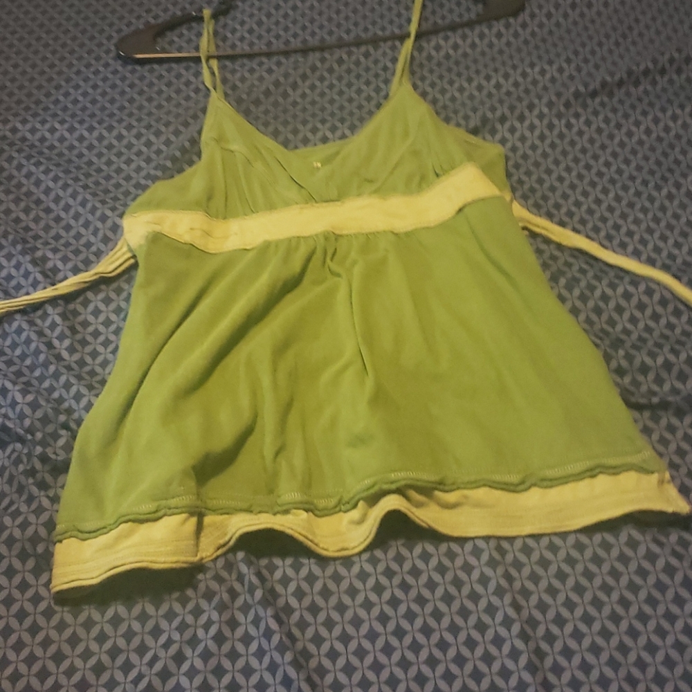 2 shades of green tank top